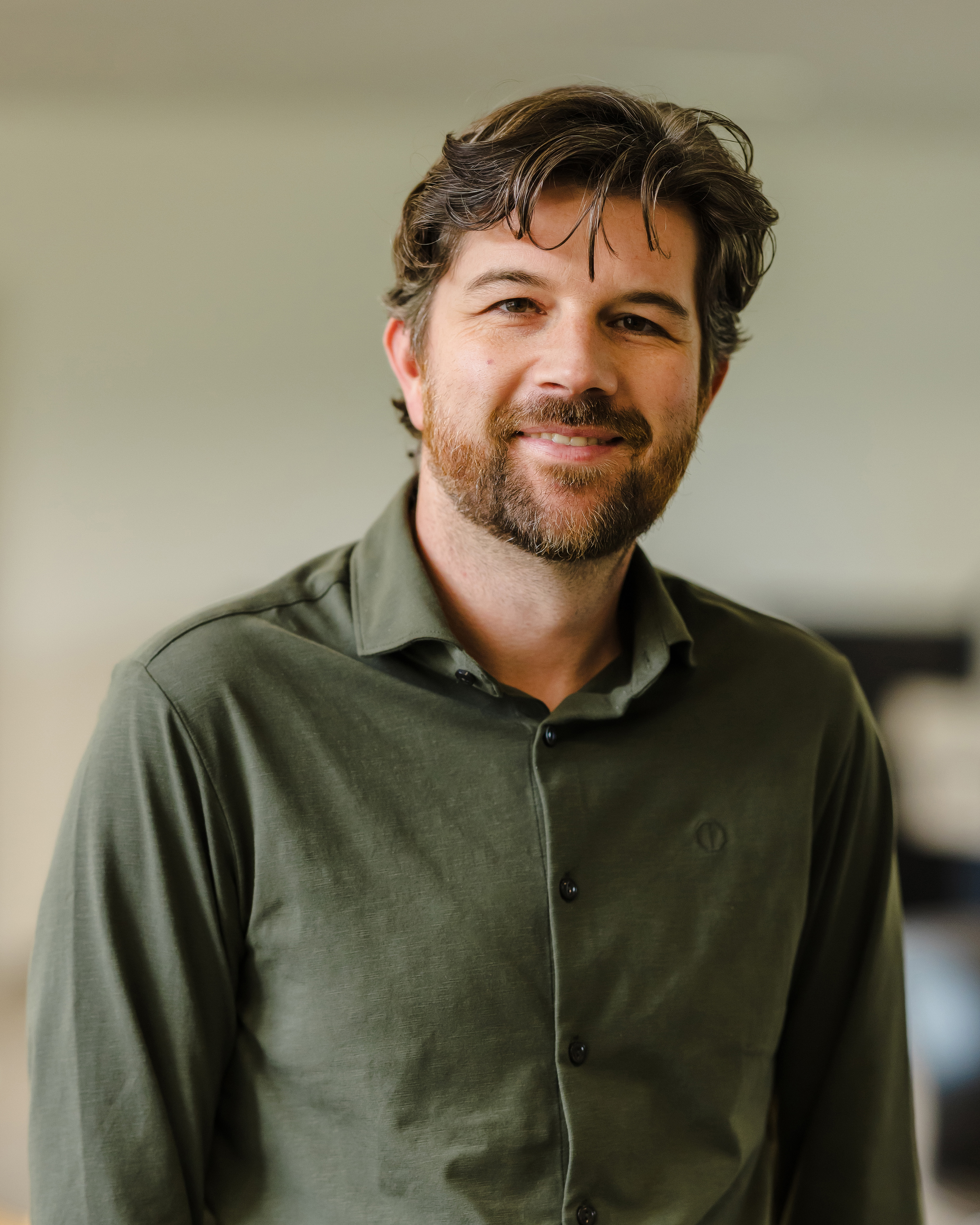 Christian Seghers, oprichter van Merkwoord